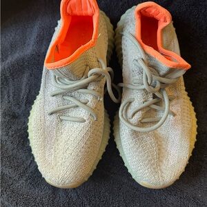 Kids Yeezy 350 Grey/Orange